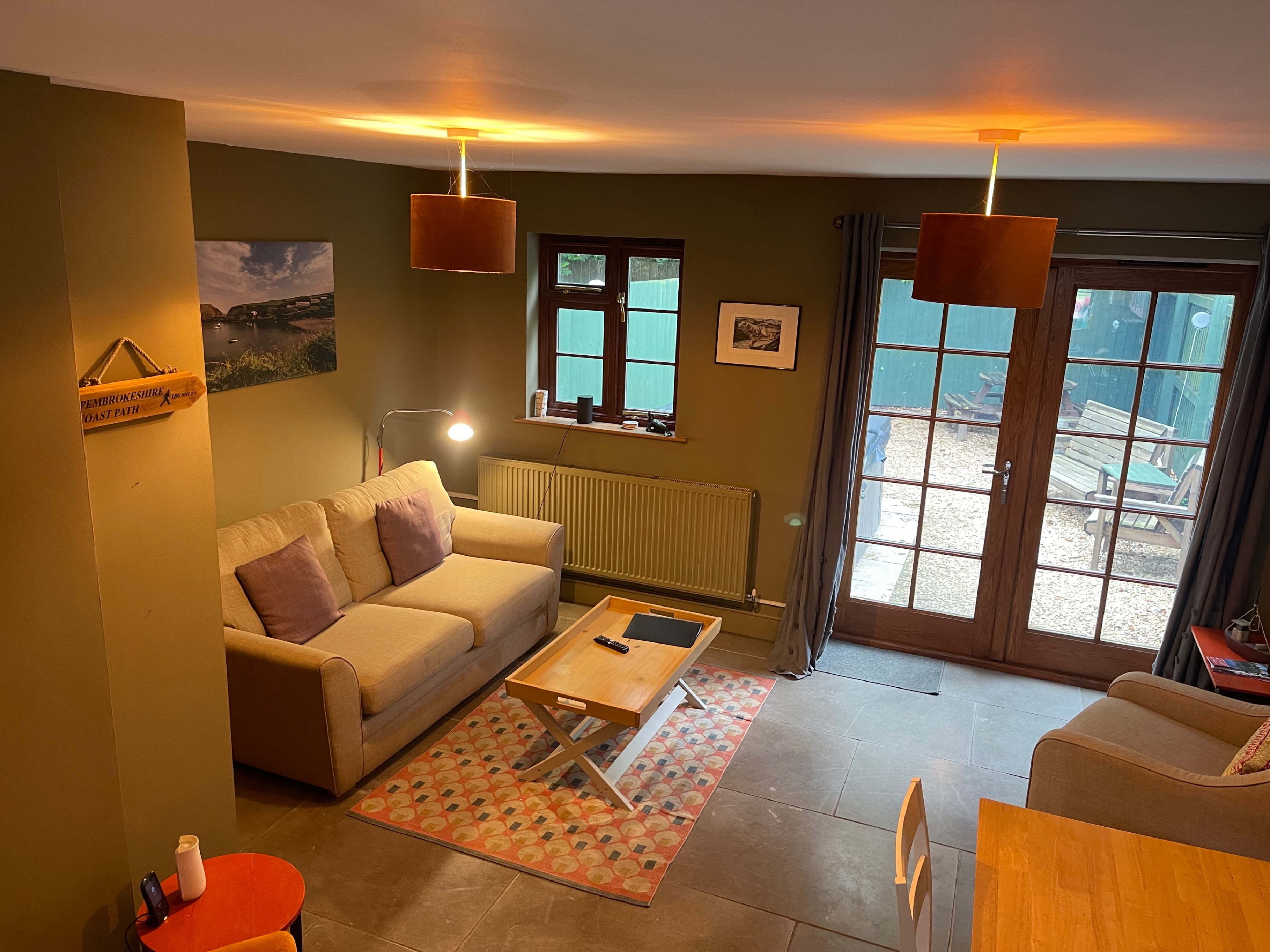 Photo of 2 Bedroom House Sleeps 5 - Hot Tub - Pets Welcome (3)