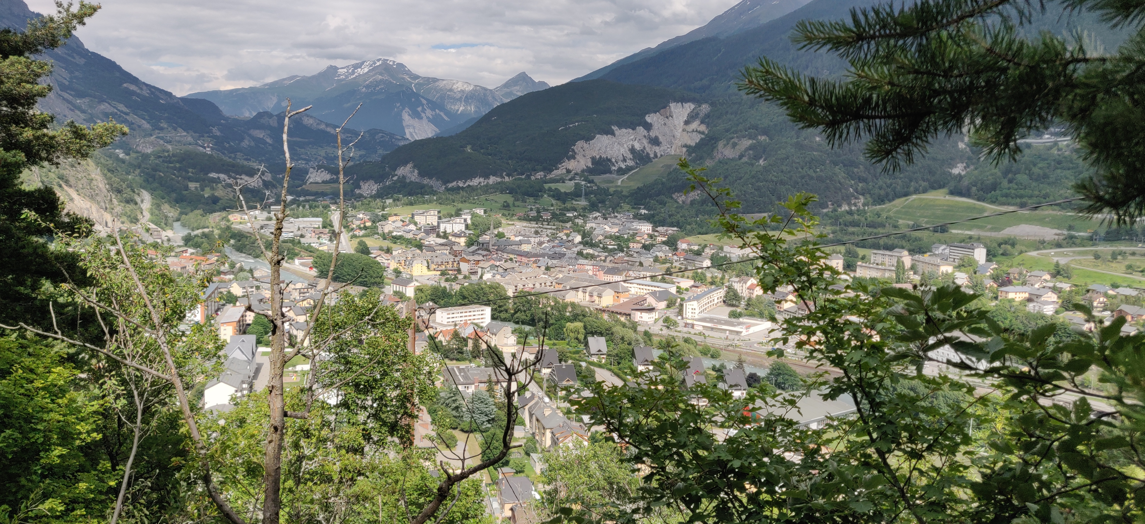 Photo of Appartement au bord de la Rivière (47)