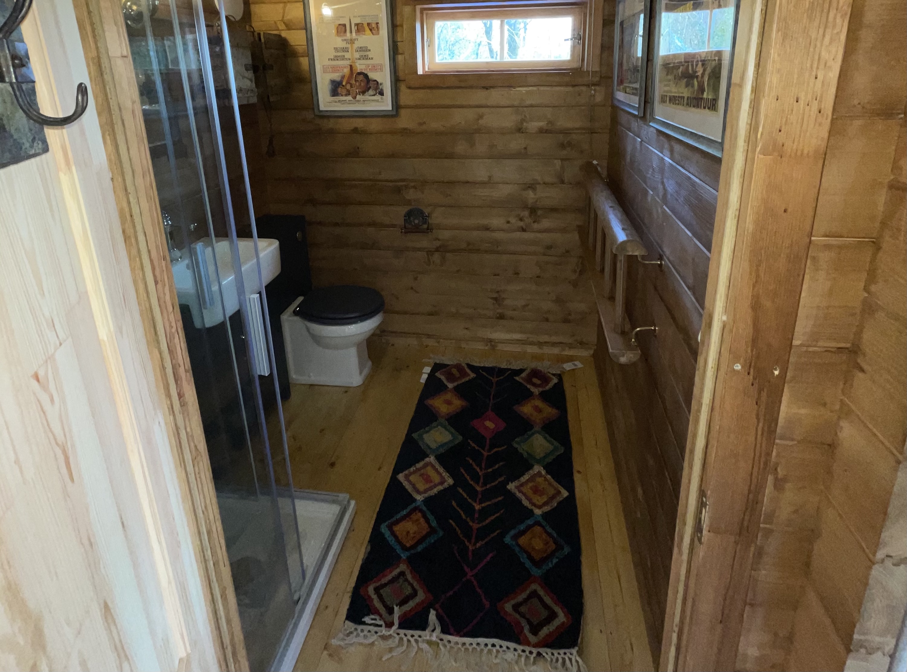 Photo of Retro Lodge nr Dartmoor with hot tub & opt sauna (21)