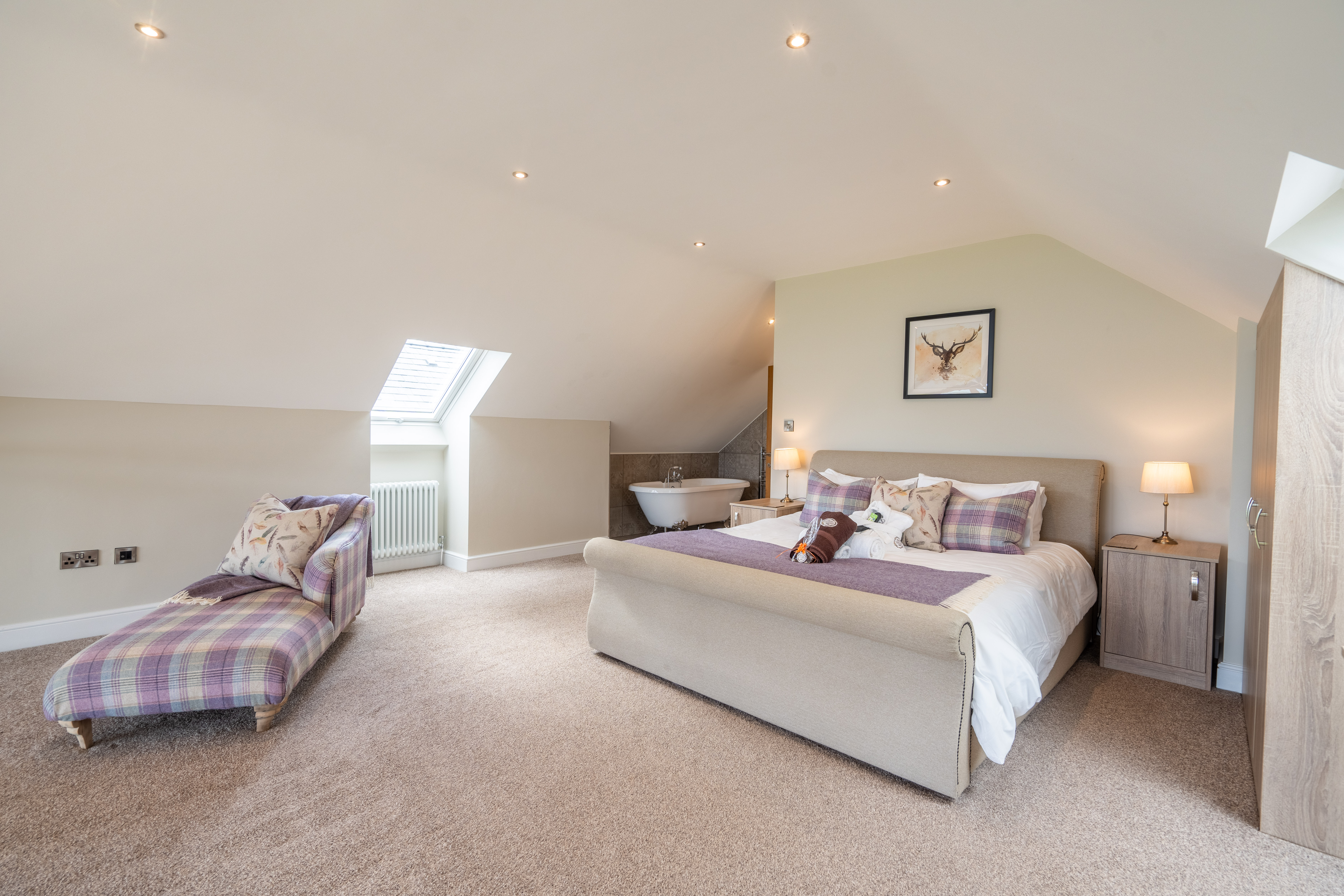 Photo of Valley View Lodge Sleeps 8 with Hot Tub (16)