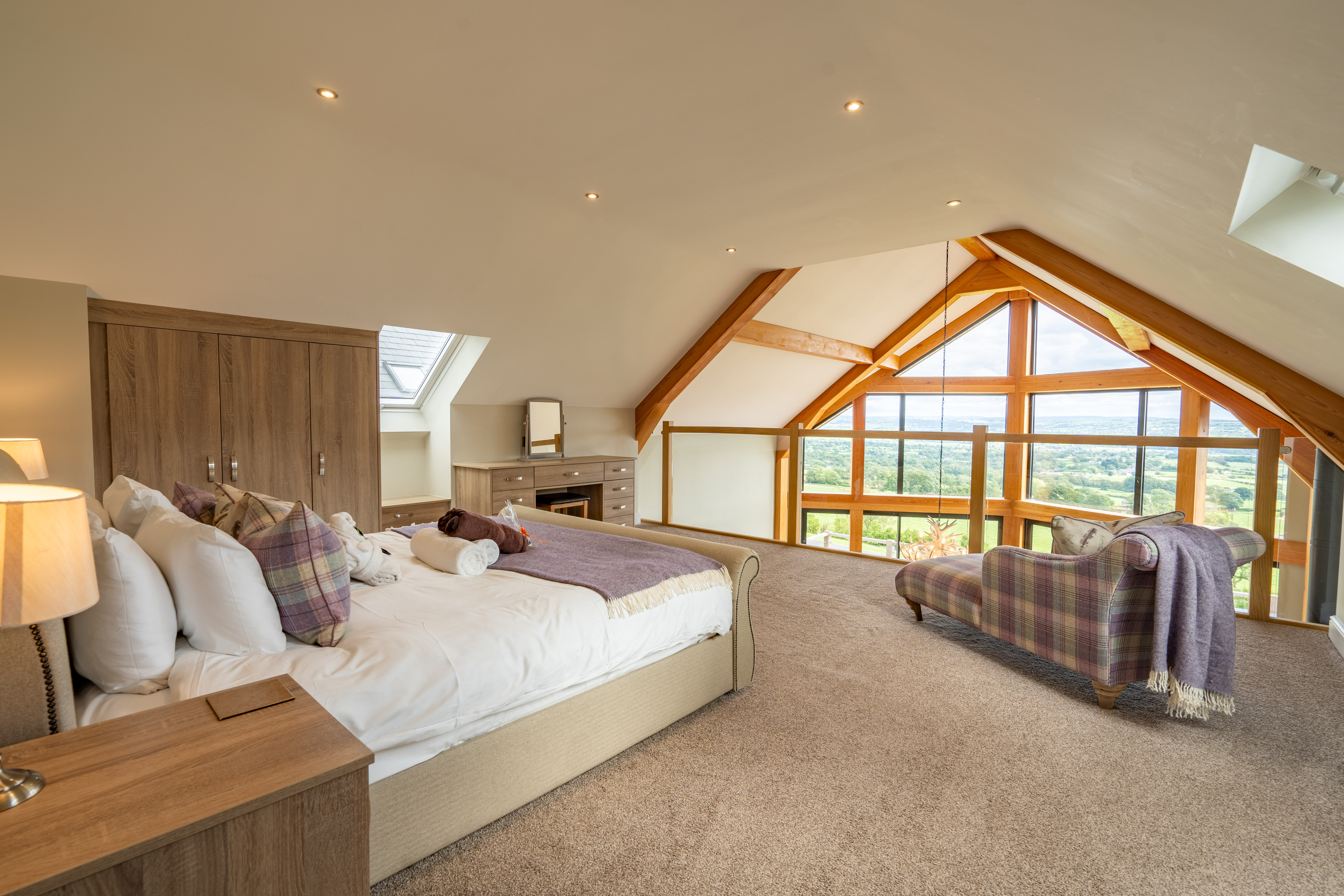 Photo of Valley View Lodge Sleeps 8 with Hot Tub (15)