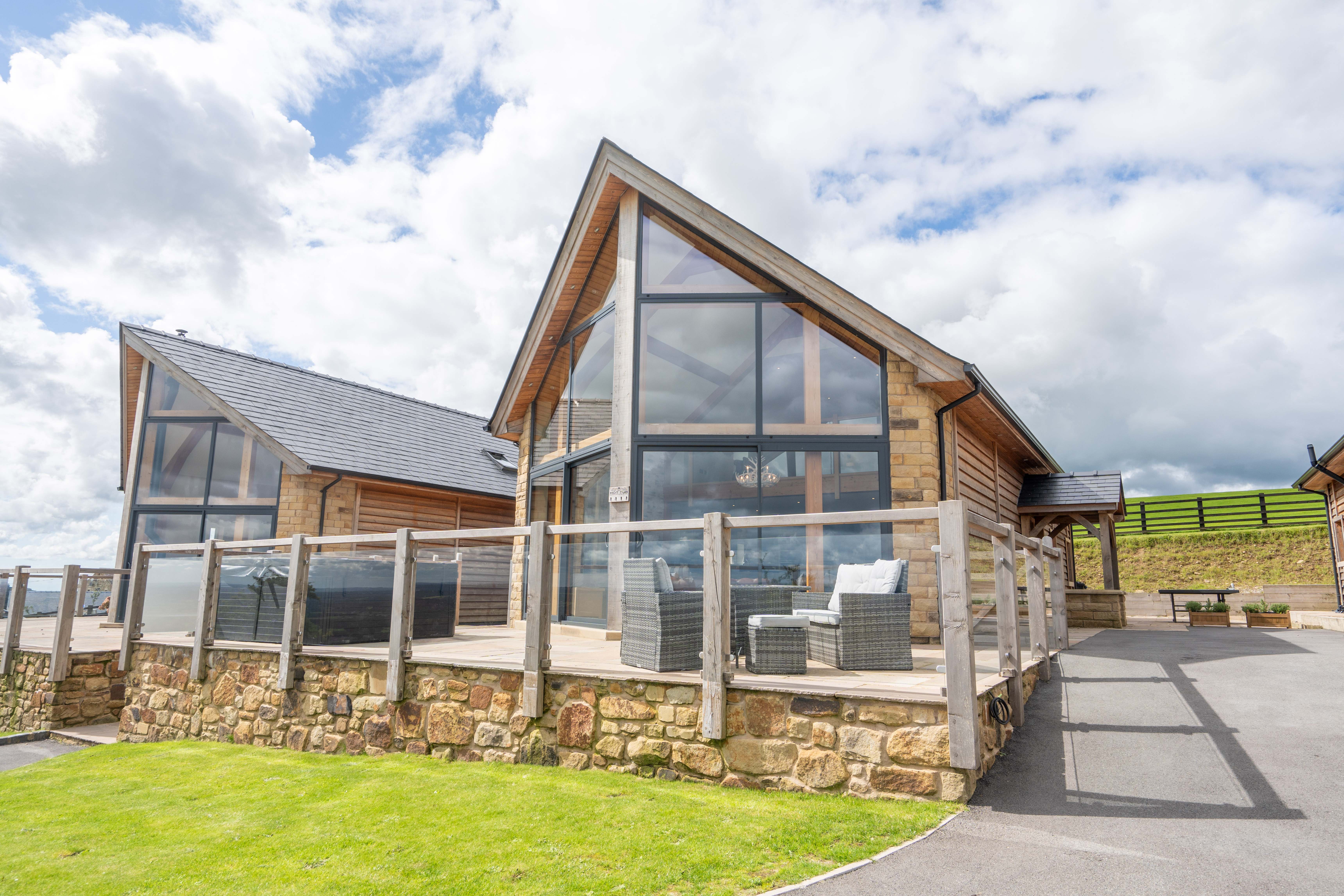 Photo of Valley View Lodge Sleeps 8 with Hot Tub (26)