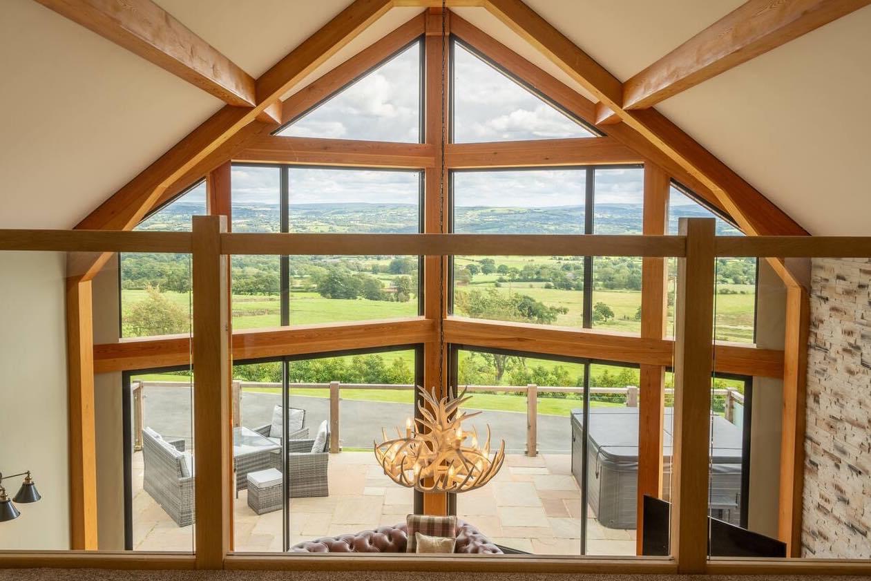 Photo of Valley View Lodge Sleeps 8 with Hot Tub (14)