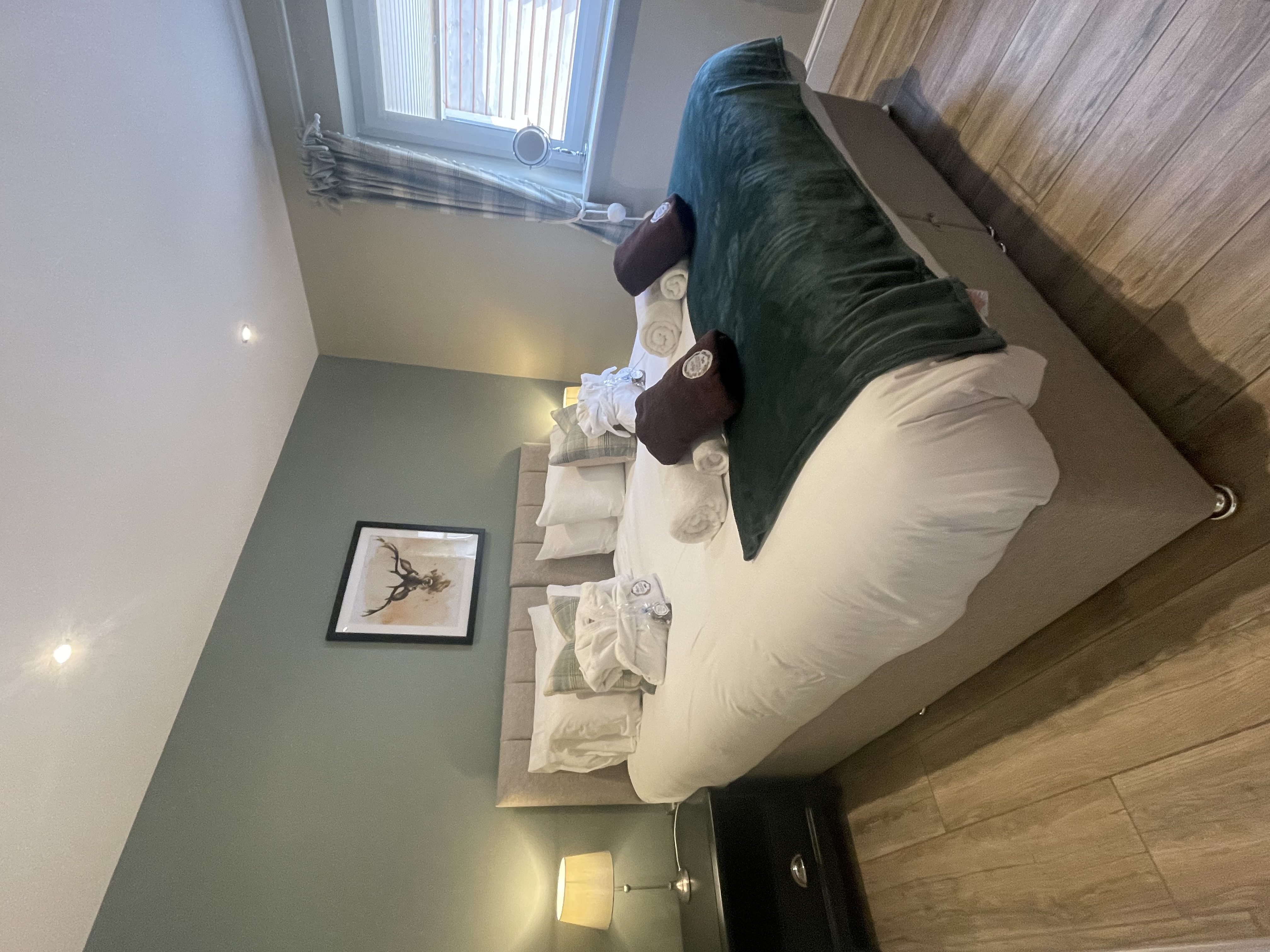 Photo of Valley View Lodge Sleeps 8 with Hot Tub (25)