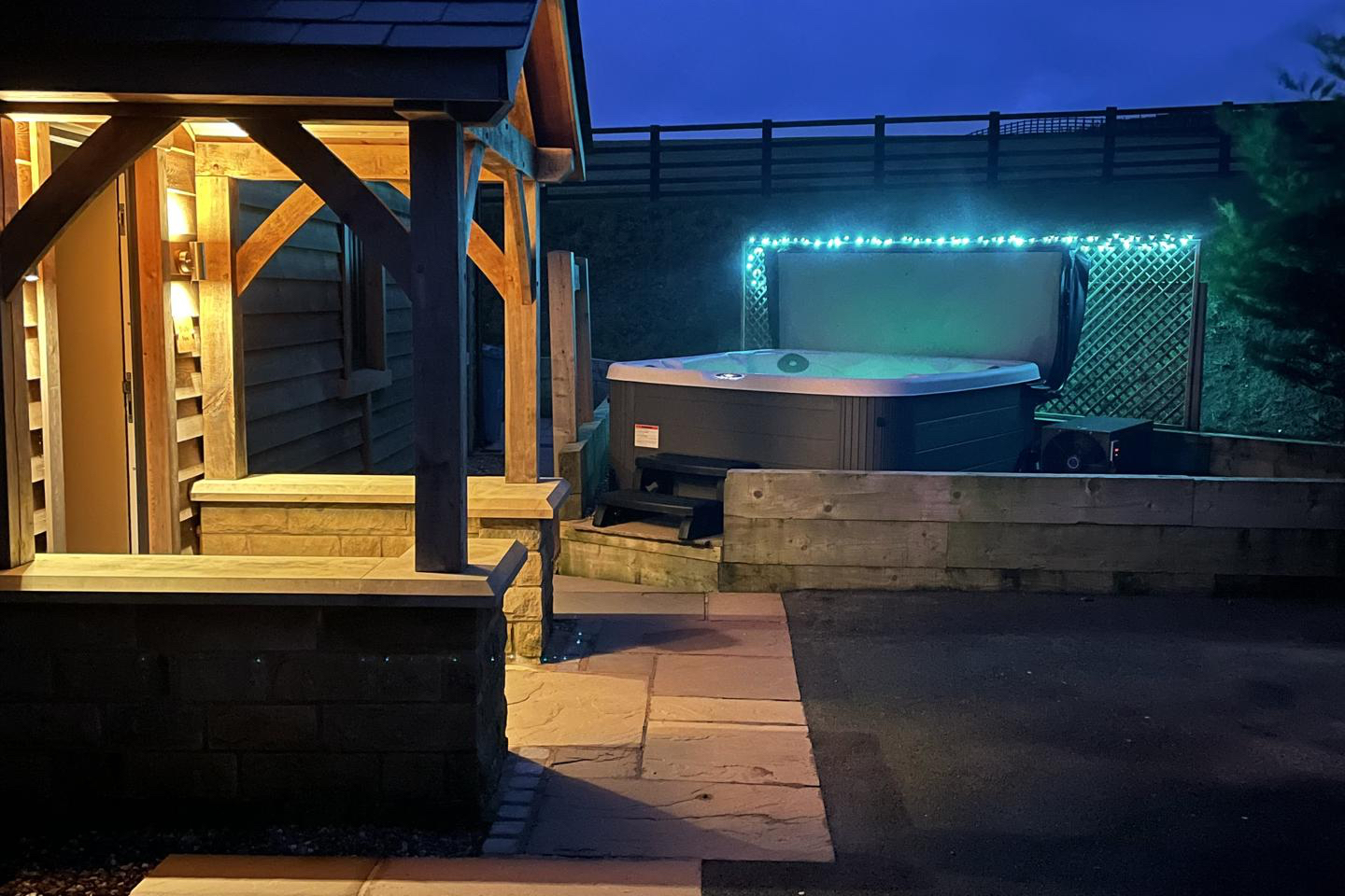 Photo of Pendle View Sleeps 8 with Hot Tub (29)