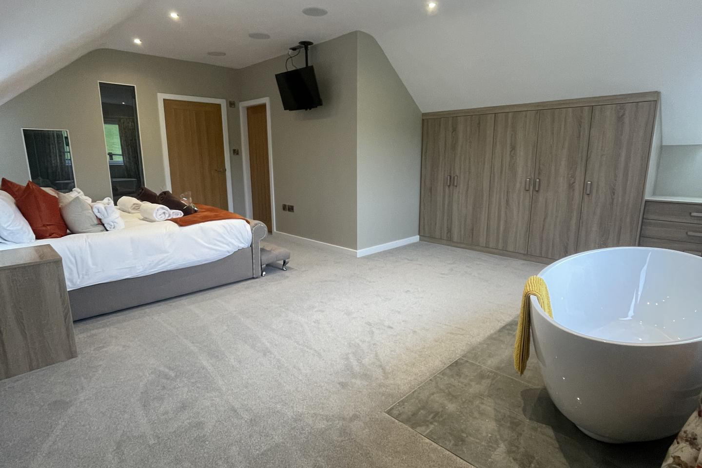 Photo of Pendle View Sleeps 8 with Hot Tub (19)