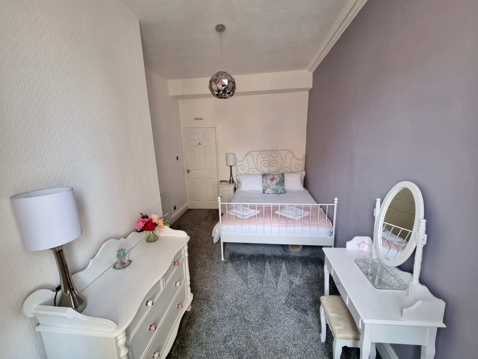 Photo of Rose Apartment 2-Bed Apt, Sleeps 4 Town Centre Ayr (8)