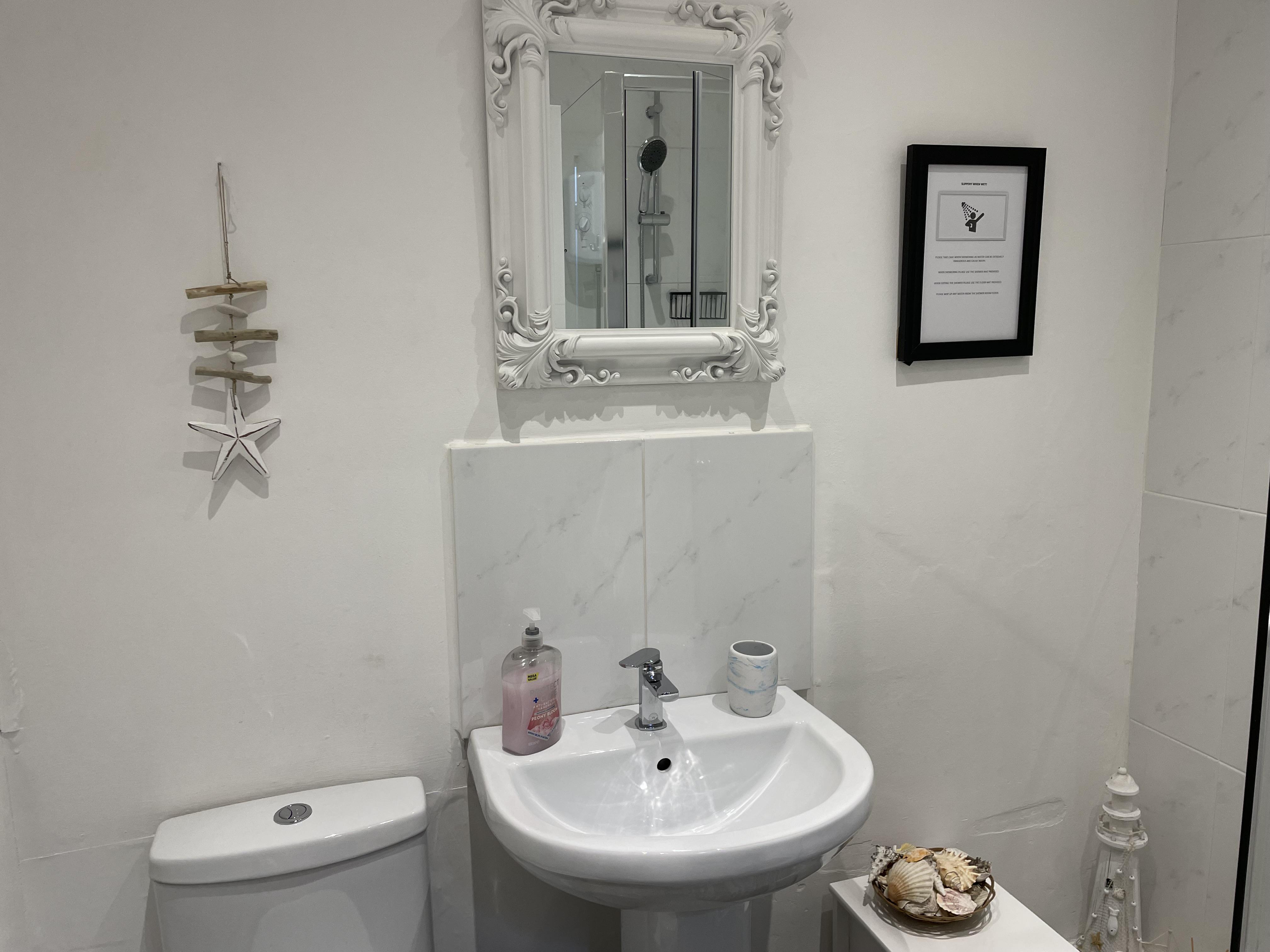 Photo of Rose Apartment 2-Bed Apt, Sleeps 4 Town Centre Ayr (35)