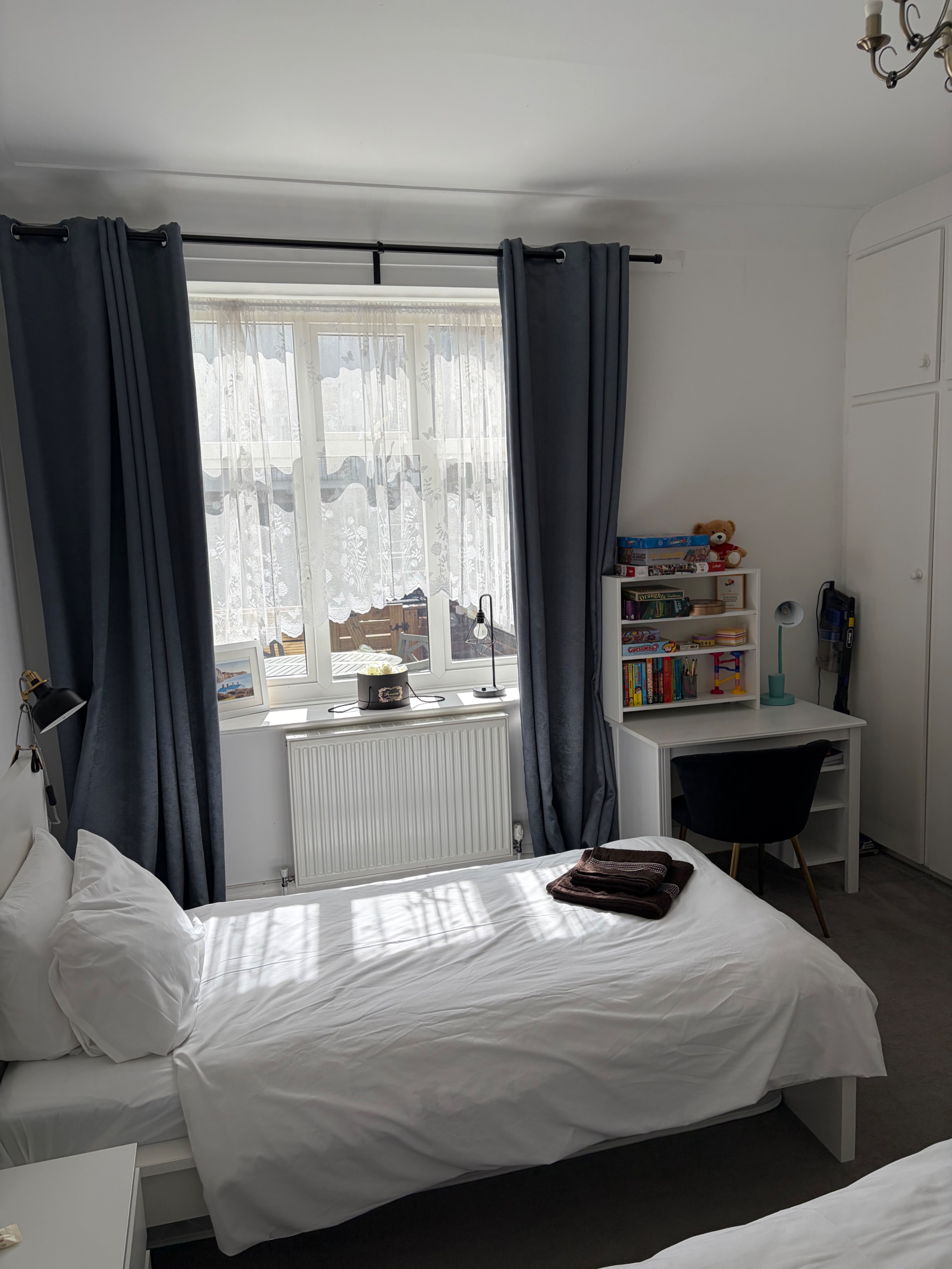 Photo of 2-Bed, Sleeps 4, Free Parking, Pets Allowed (32)