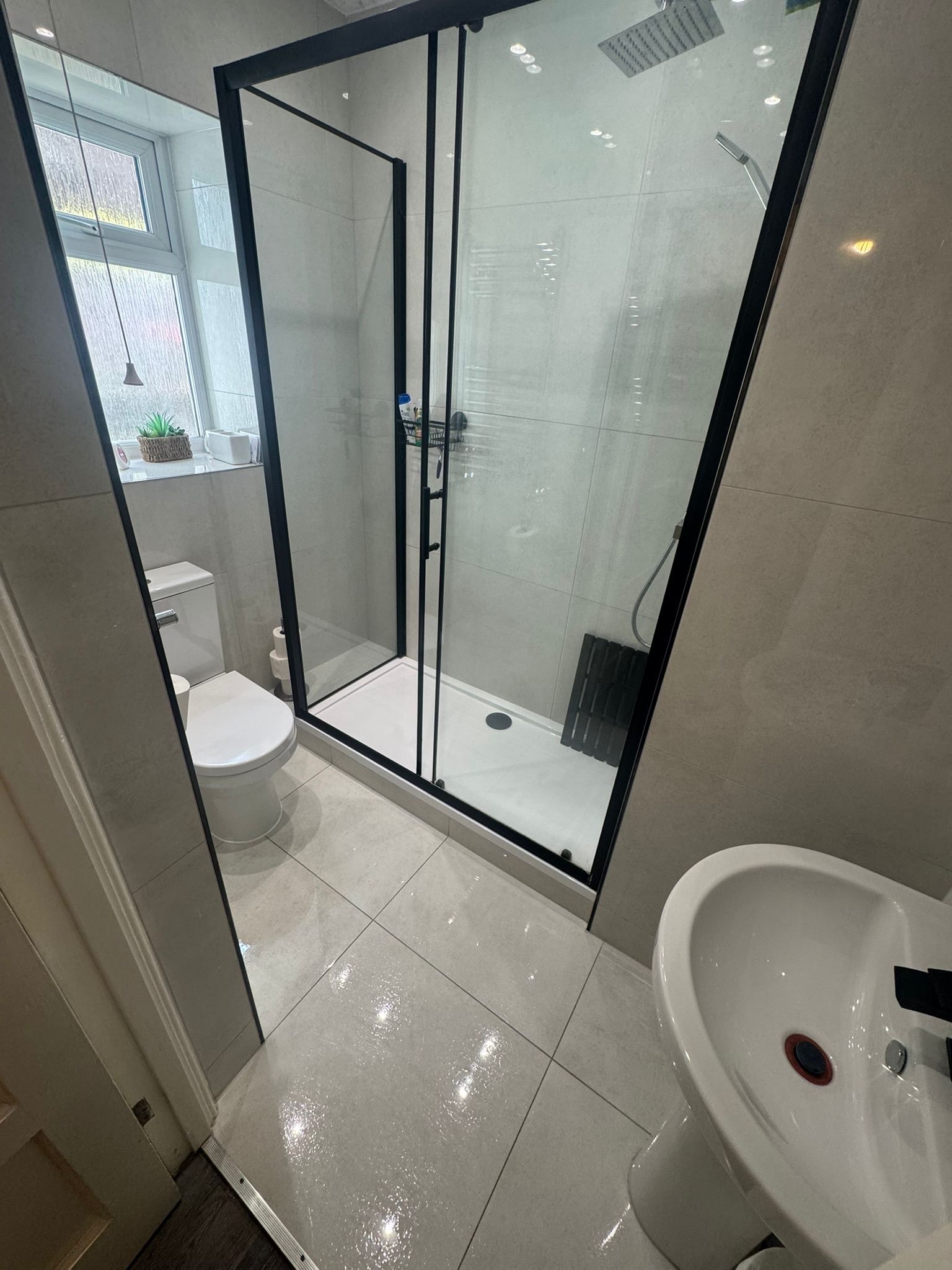 Photo of 2-Bed, Sleeps 4, Free Parking, Pets Allowed (46)