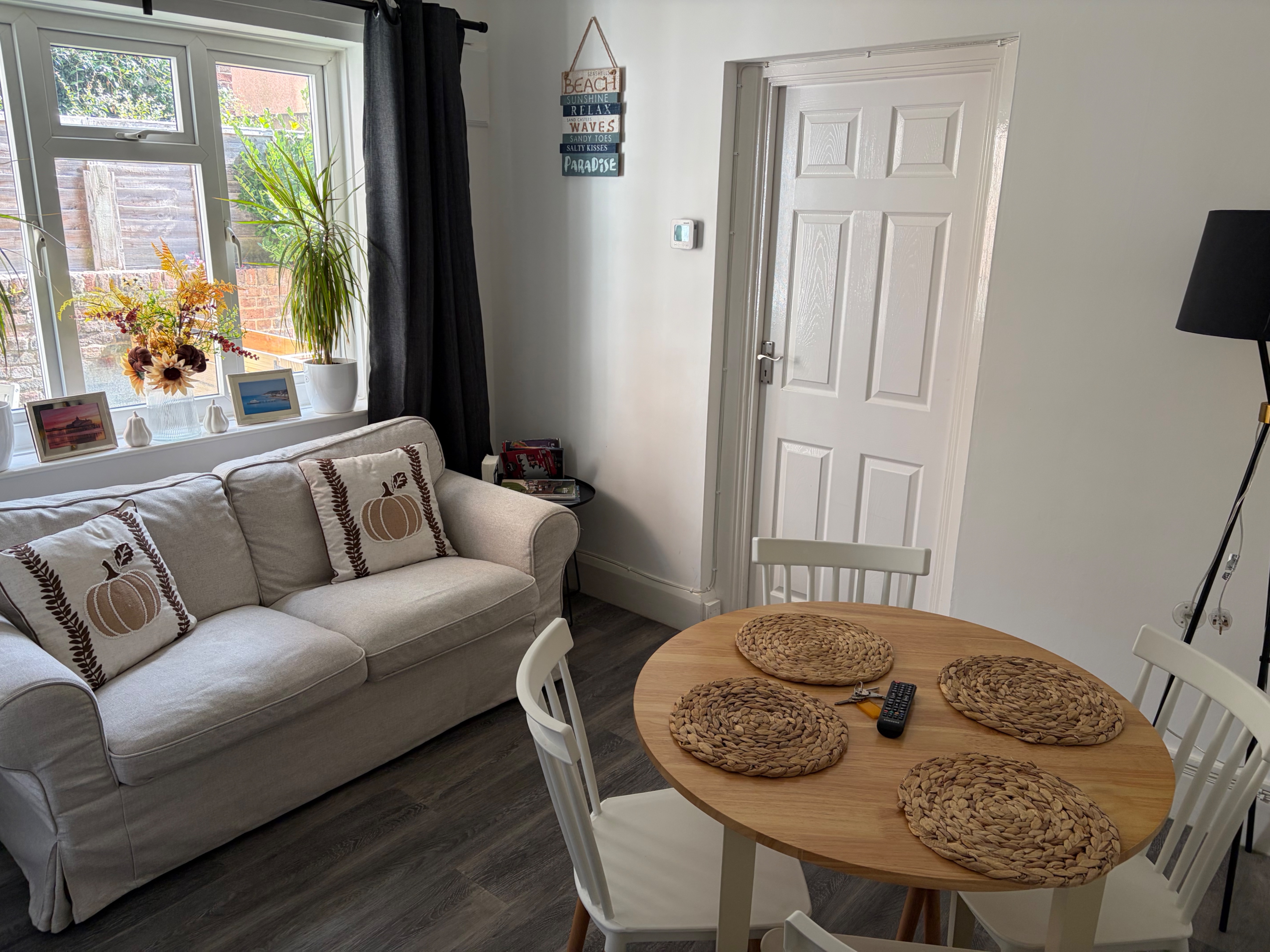 Photo of 2-Bed, Sleeps 4, Free Parking, Pets Allowed (45)