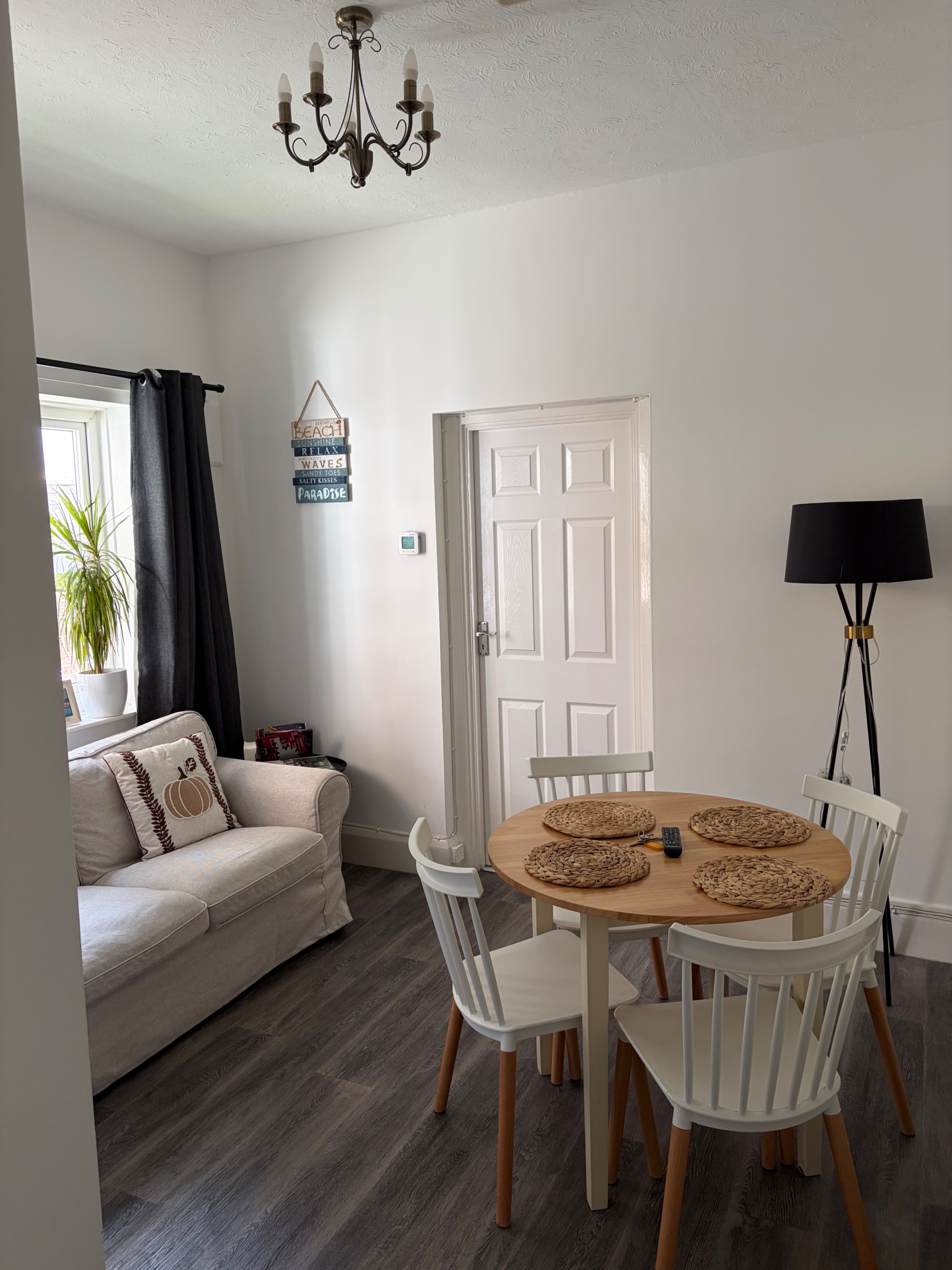 Photo of 2-Bed, Sleeps 4, Free Parking, Pets Allowed (44)