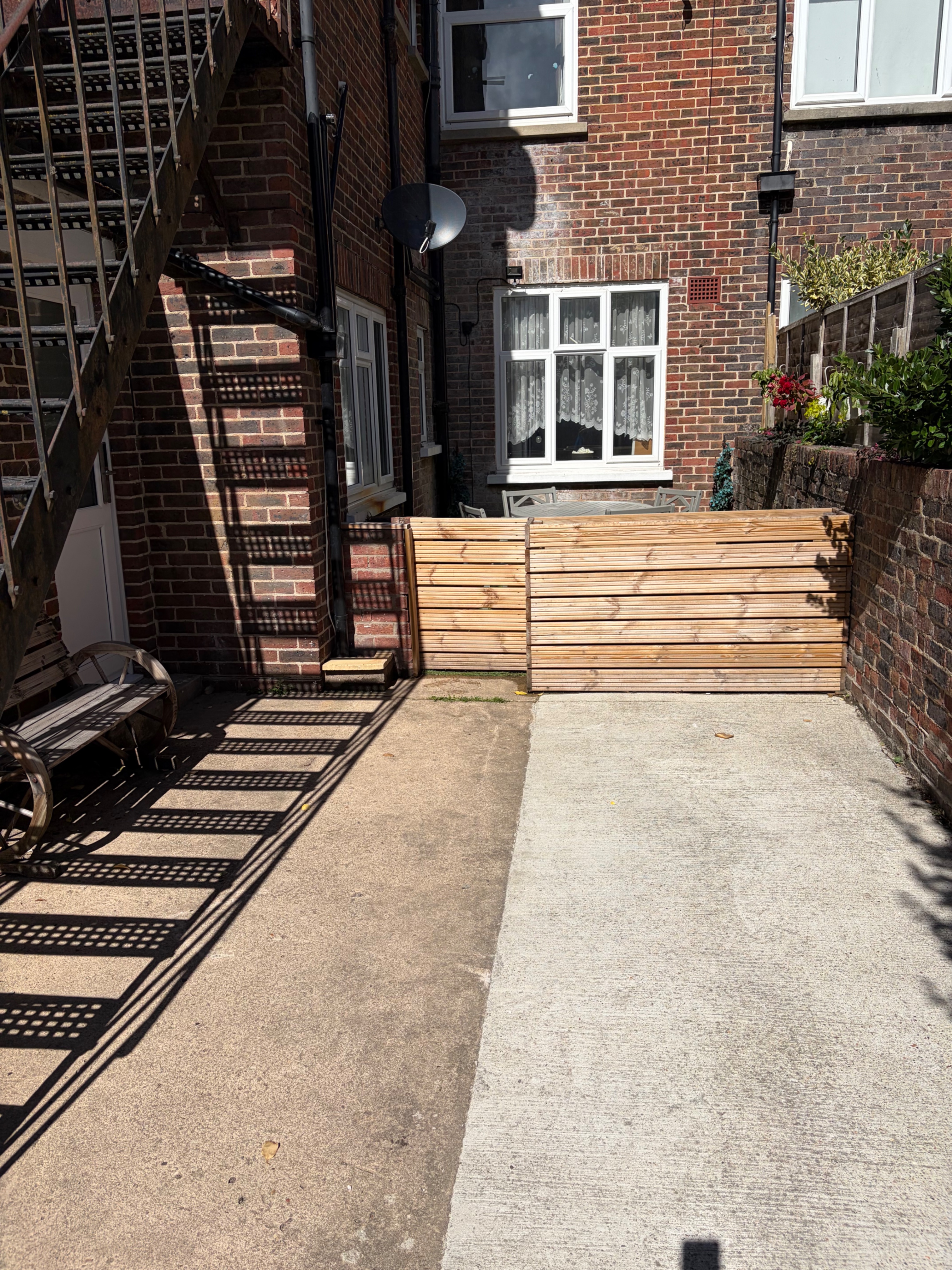 Photo of 2-Bed, Sleeps 4, Free Parking, Pets Allowed (12)