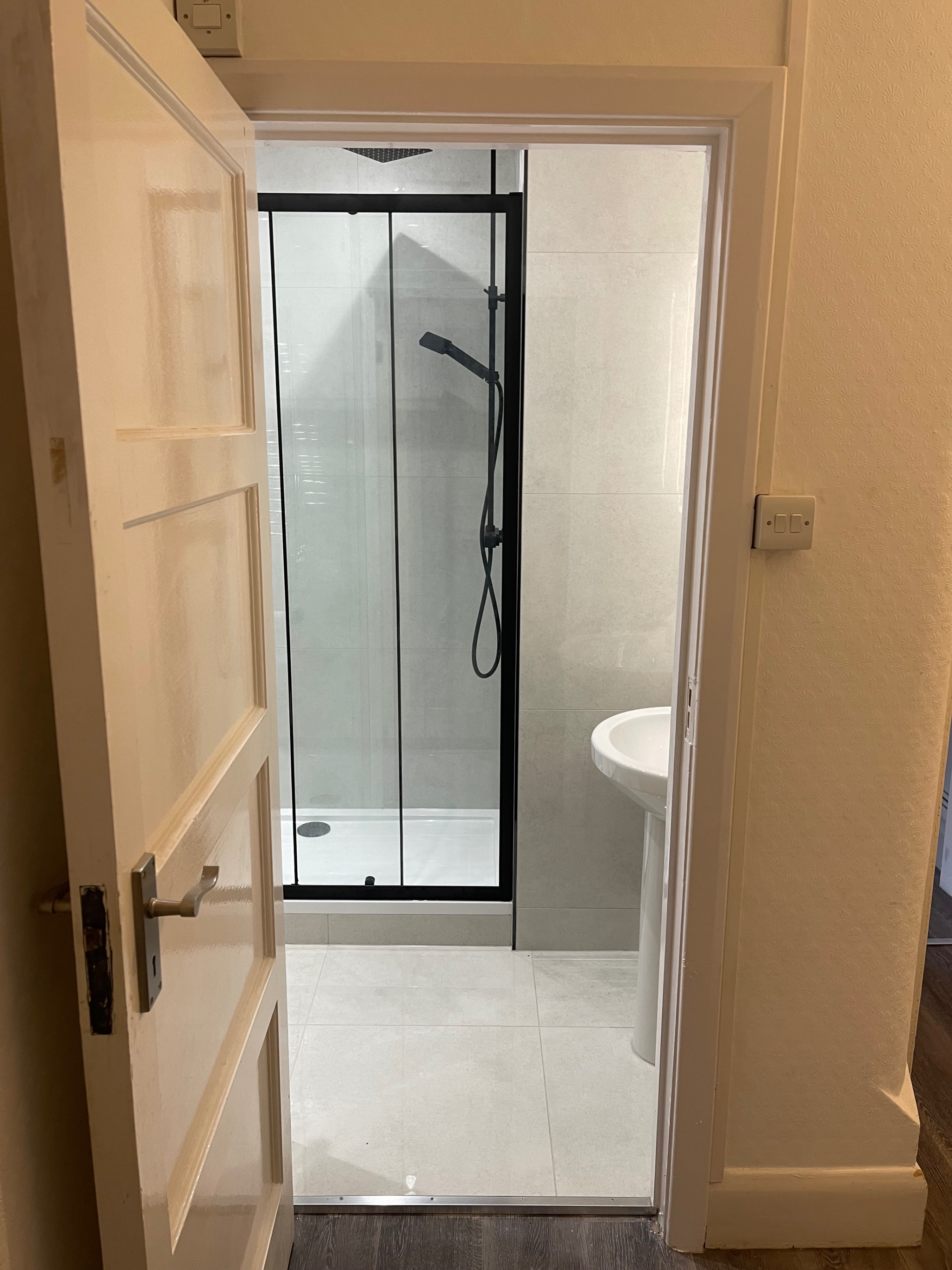 Photo of 2-Bed, Sleeps 4, Free Parking, Pets Allowed (47)