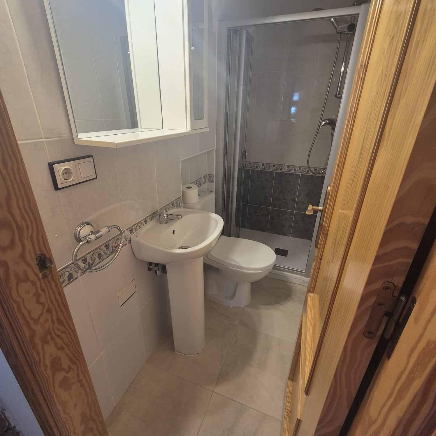 Photo of Orihuela - Sleeps 6 - Parking - Pool - PetFriendly (32)