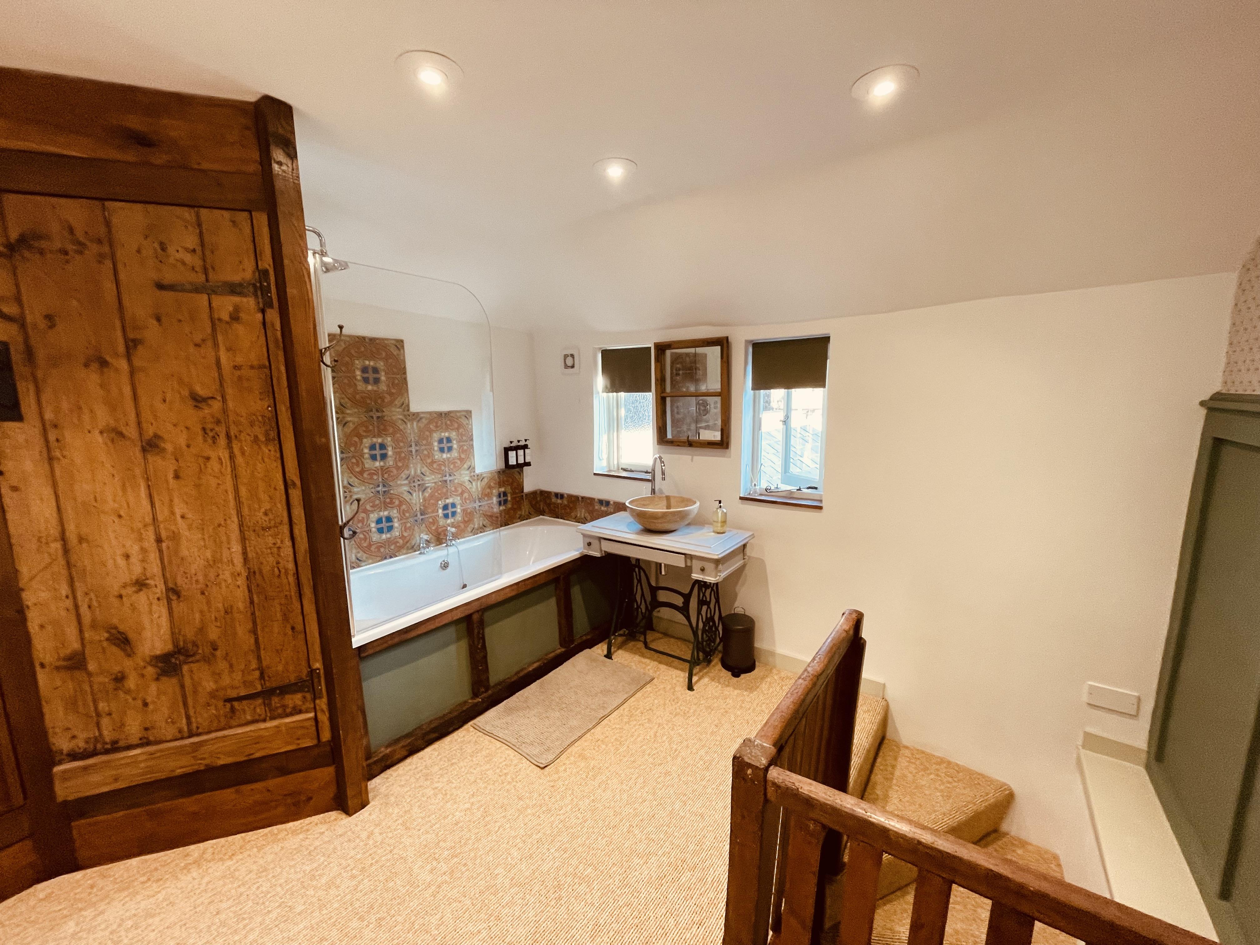 Photo of Charming Cottage Sleeps 4 with Sauna (8)